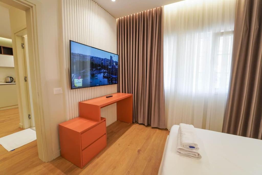 Apartament 2 Steps From Center 3 1 Tirana